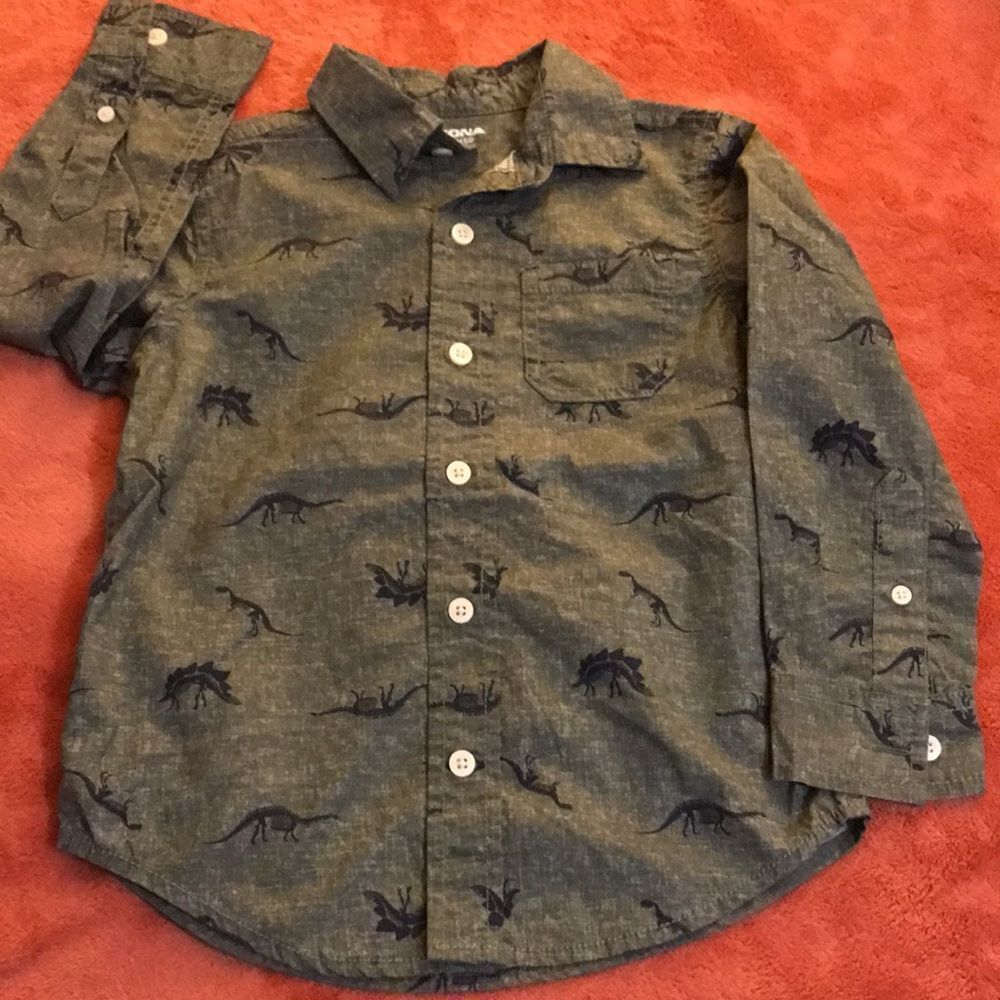 10/$50 Arizona Jean Co Shirts Size 5